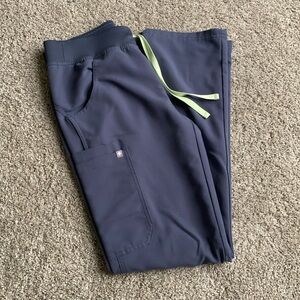 Figs Women’s Kade Cargo Scrub Pants XS